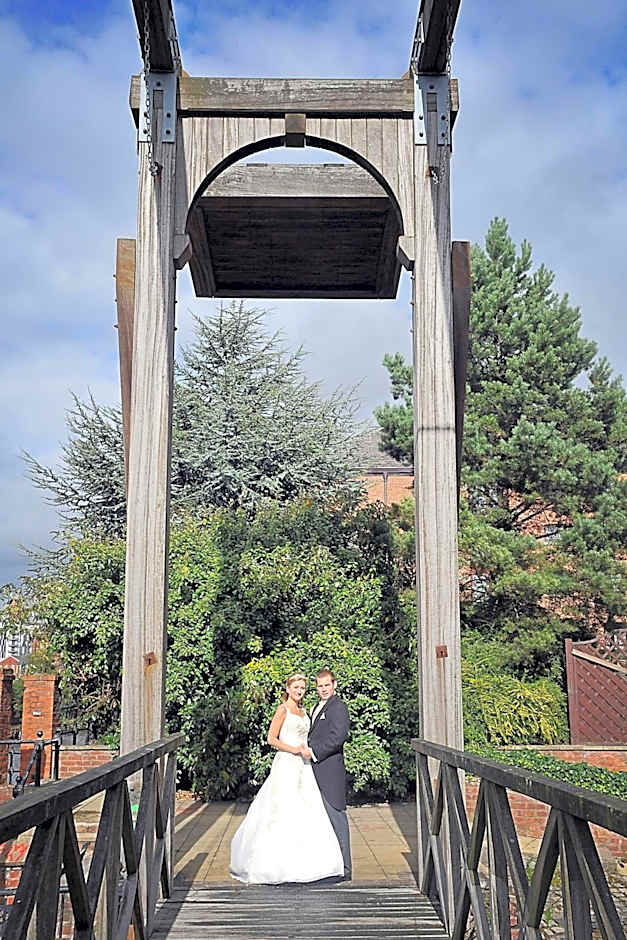 Manchester Marriott Victoria & Albert Hotel