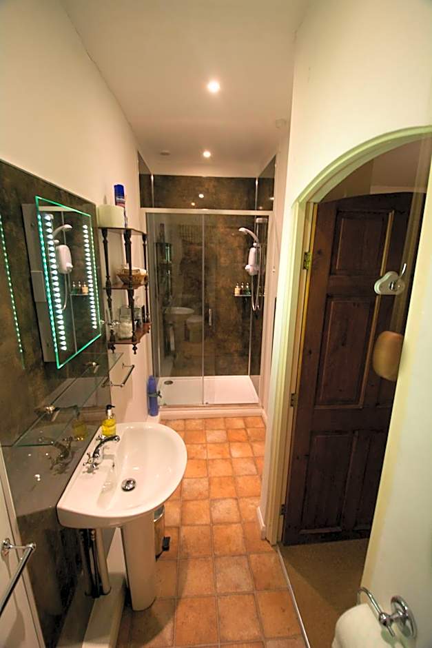 Lea House Bed and Breakfast