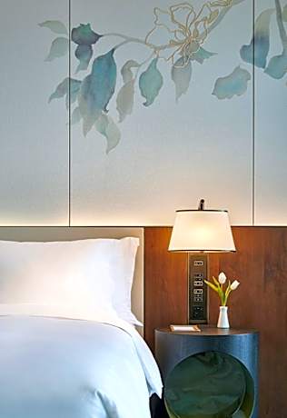 1 King Premium Panoramic View