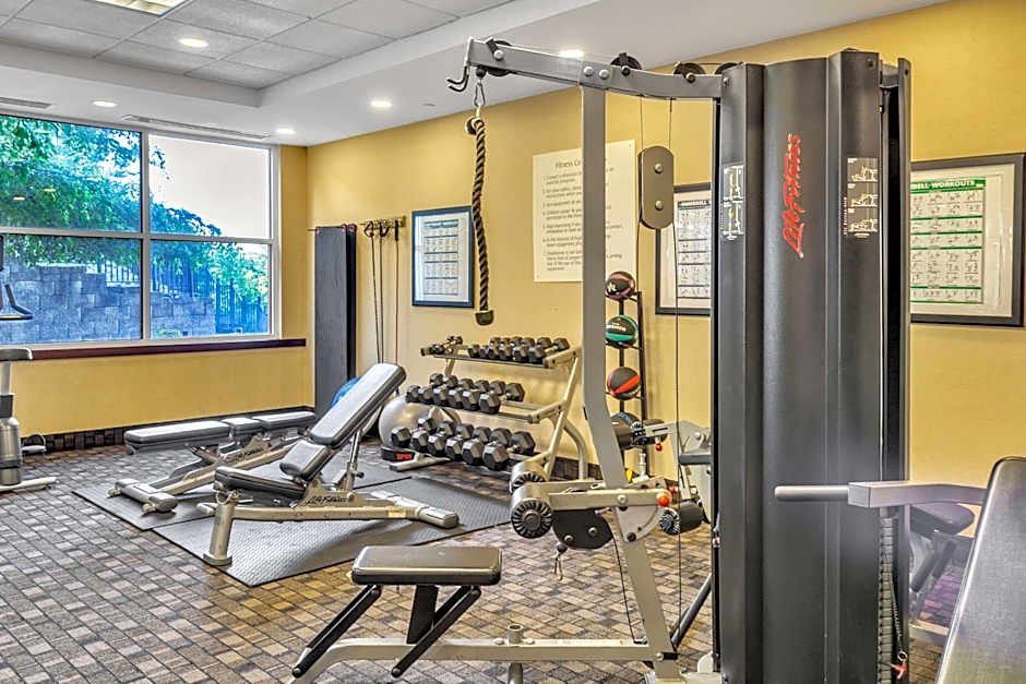 DoubleTree By Hilton Front Royal Blue Ridge Shadows