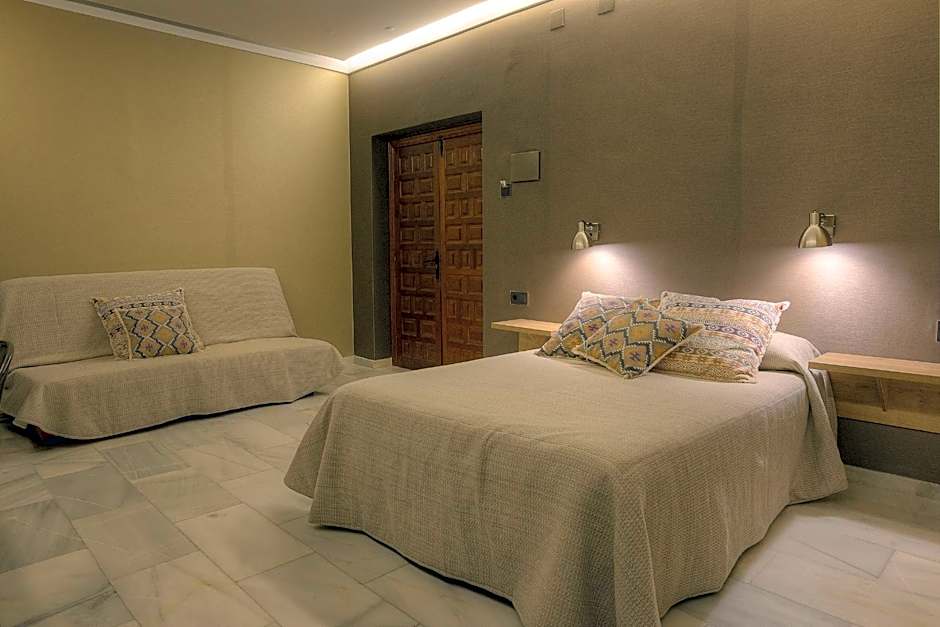 Photo 1 of 5 of Superior 1 Extra Bed