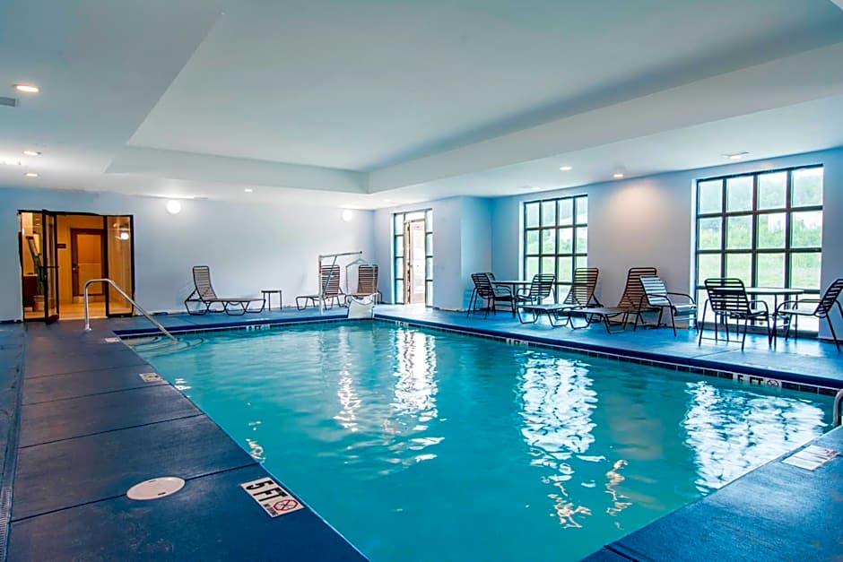 Comfort Inn & Suites