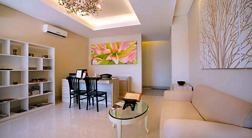 Legian Paradiso Hotel