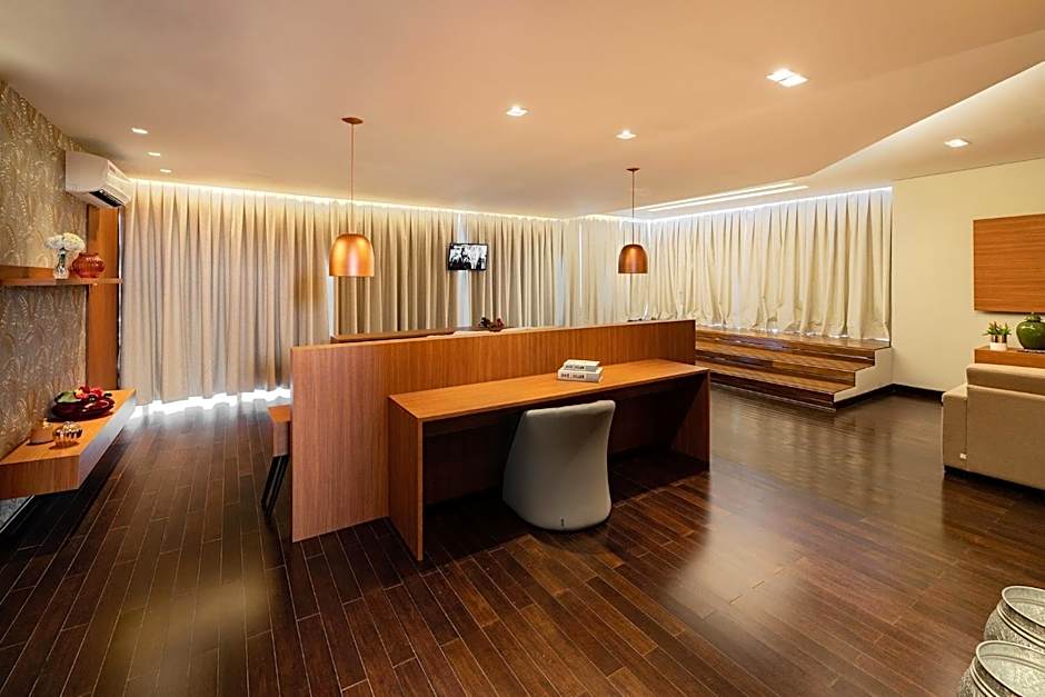 Tryp by Wyndham Varginha Cafe Royal