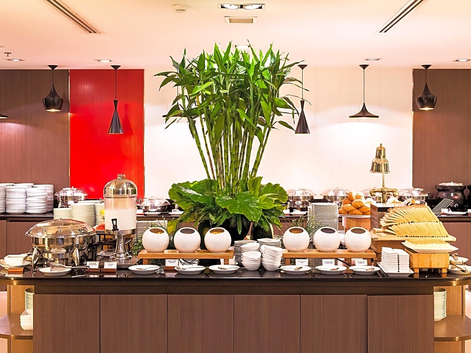 Ibis Bangkok Riverside