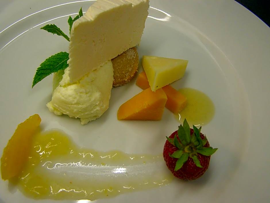 Hotel Fährhaus Niederkleveez