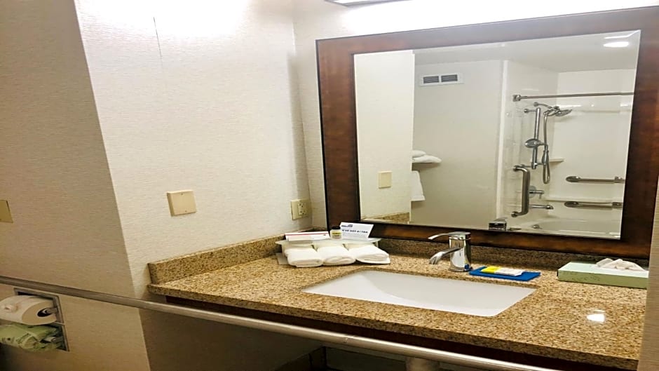 Holiday Inn Express Berkeley By IHG