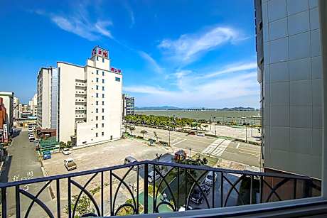 Mokpo Hotel The Haru (Peace Square)