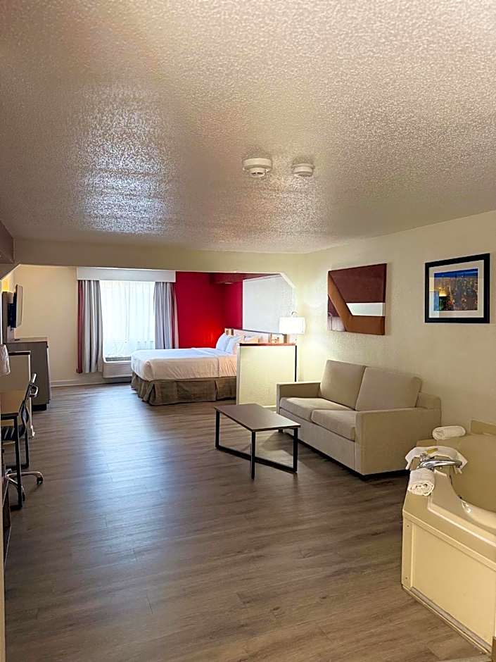 Ramada by Wyndham Glendale Heights/Lombard