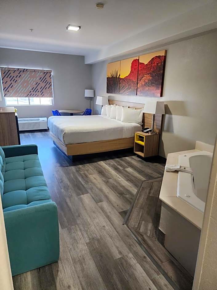 Days Inn & Suites by Wyndham Tucson/Marana