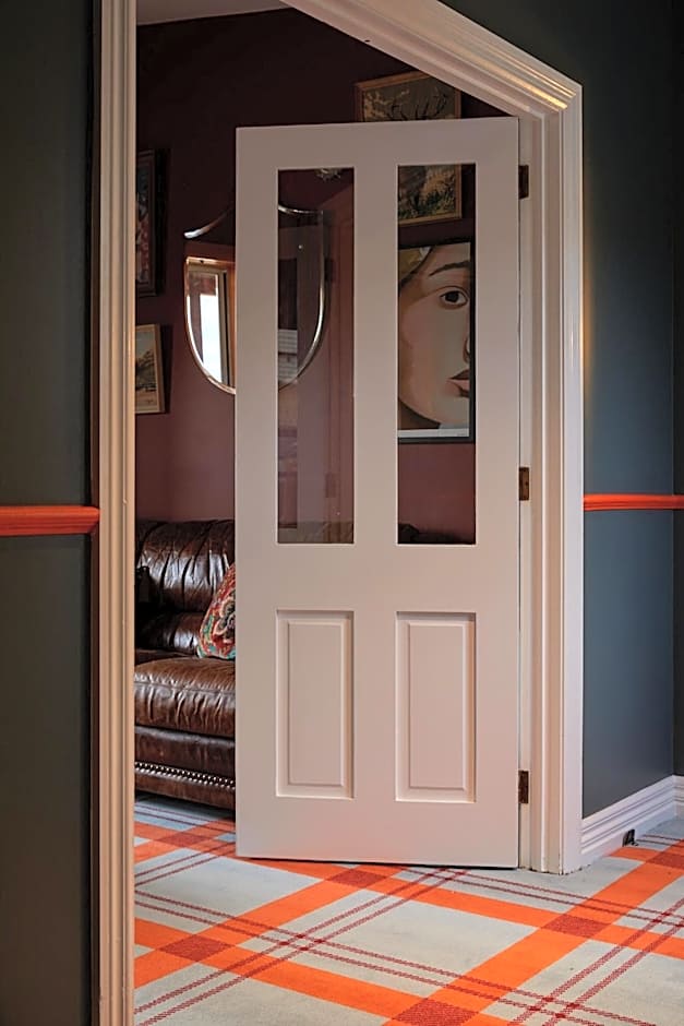 The Dairy Hotel Queenstown, A Naumi Chapter