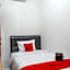 RedDoorz Hostel near Kota Lama Semarang