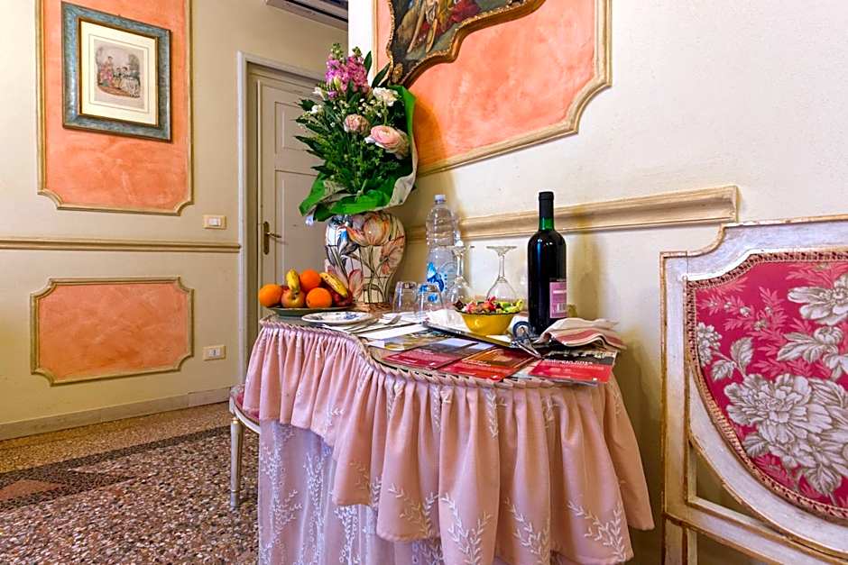 Antica Residenza D'Azeglio Room&Breakfast di Charme