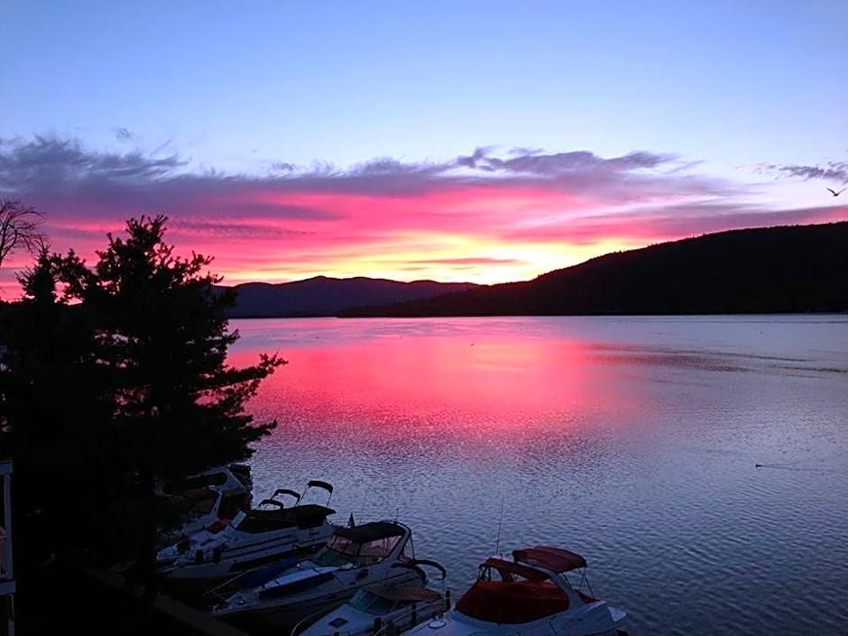 The Lake Motel