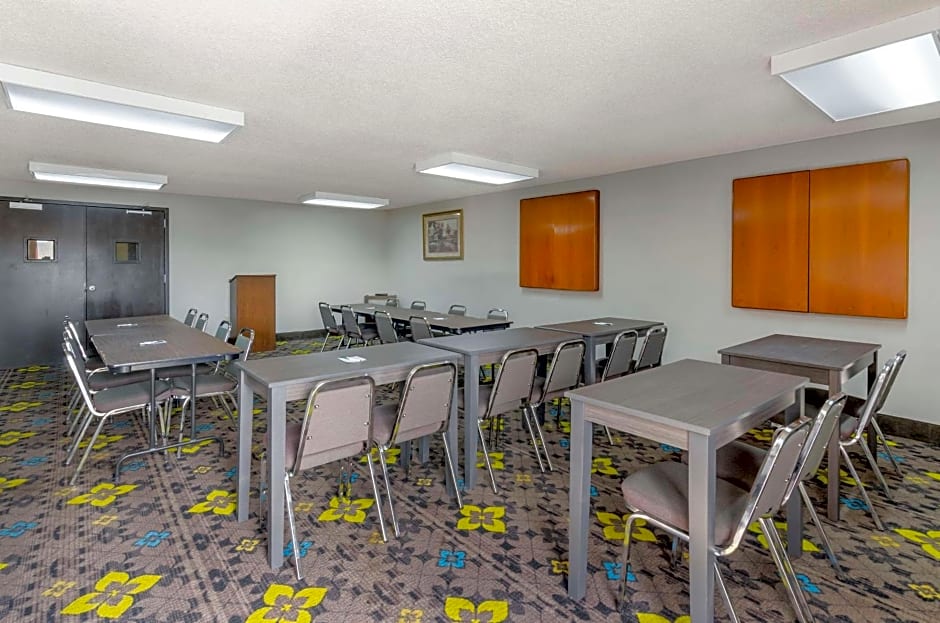 Quality Inn Hillsville