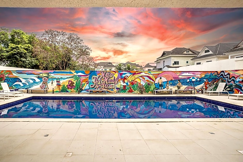 ATH Hotel - Americas Townhouse