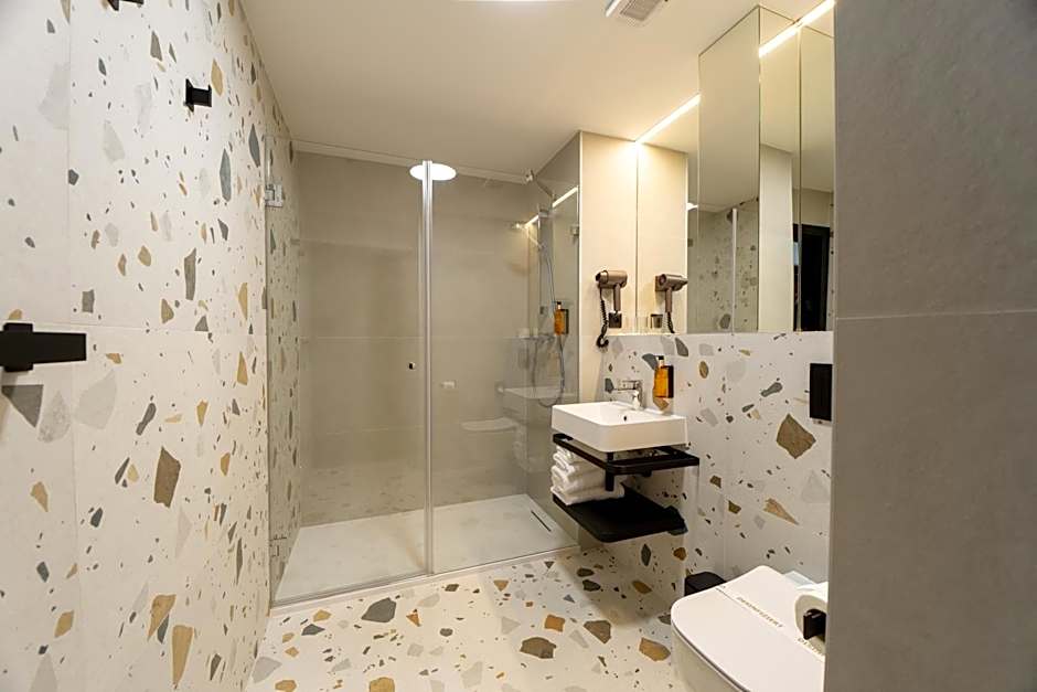Harmony Club Hotel