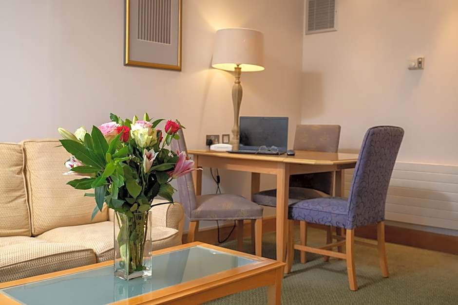 Hellidon Lakes Hotel