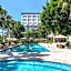 The Idle Hotel and Residence