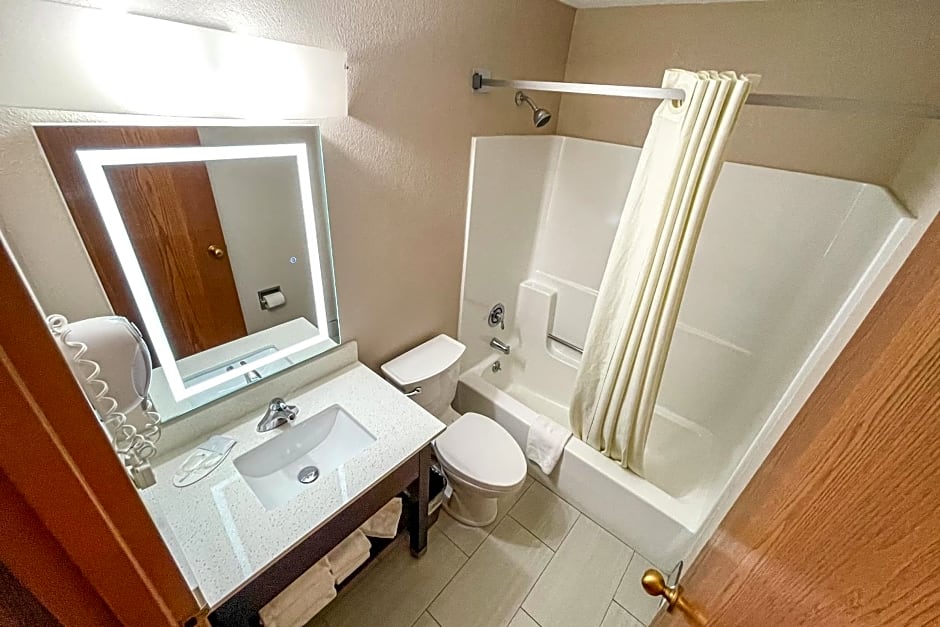 Super 8 by Wyndham Indianapolis Emerson
