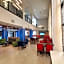 Holiday Inn Express & Suites Phoenix - Glendale Sports Dist By IHG