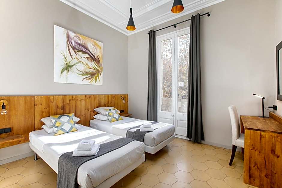 Jardinets Guest House
