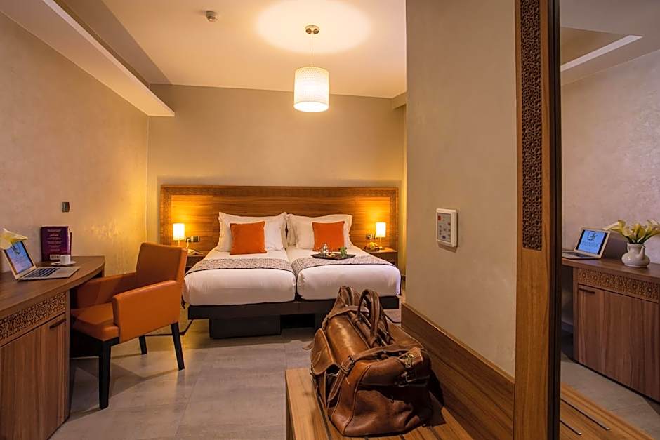 Dellarosa Boutique Hotel
