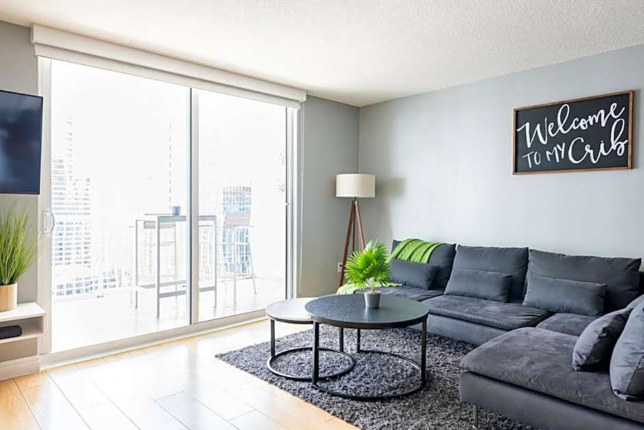 Brickell Center w/City & Bay View + FREE Parking!