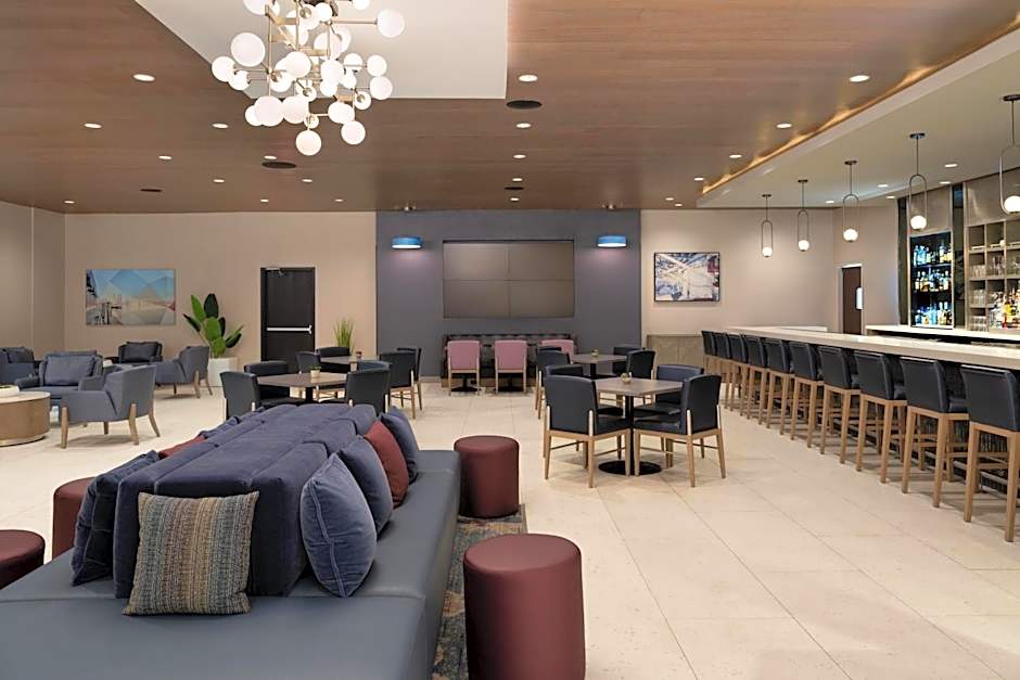 Hotel Lela Wilmington, Tapestry Collection by Hilton