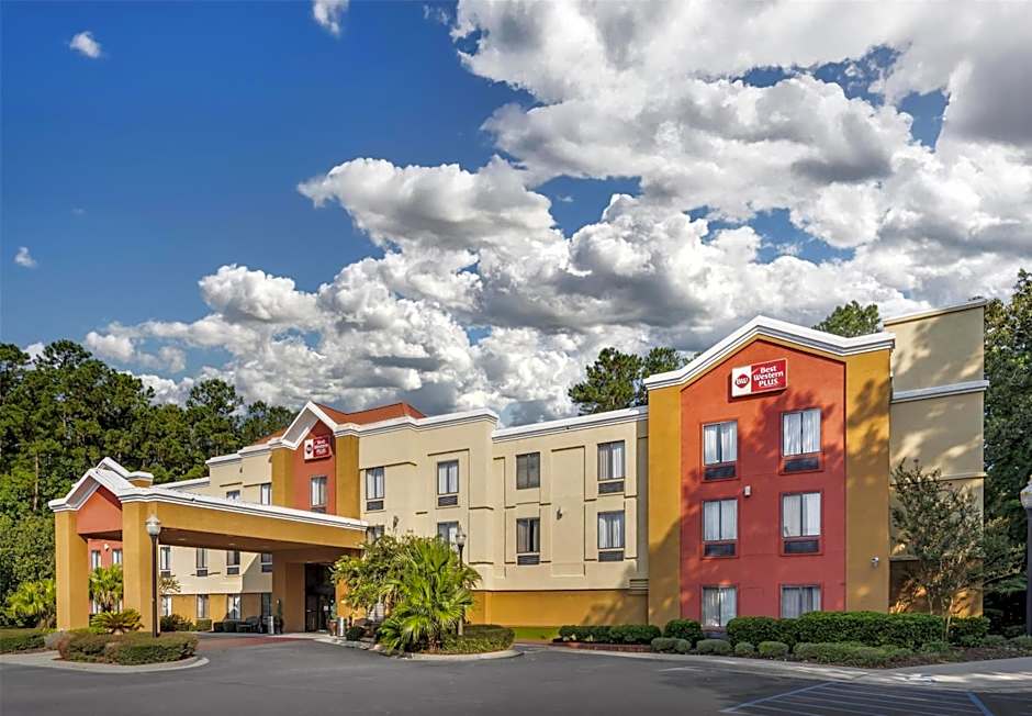 Best Western Plus Richmond Hill Inn