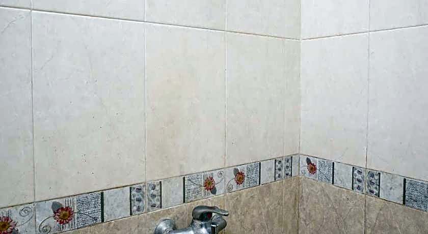 OYO 1483 Hotel Bumi Bermi Permai