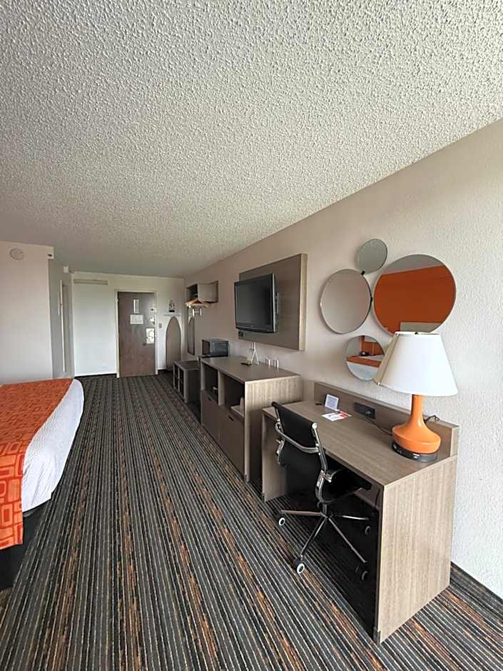 Howard Johnson by Wyndham Lexington