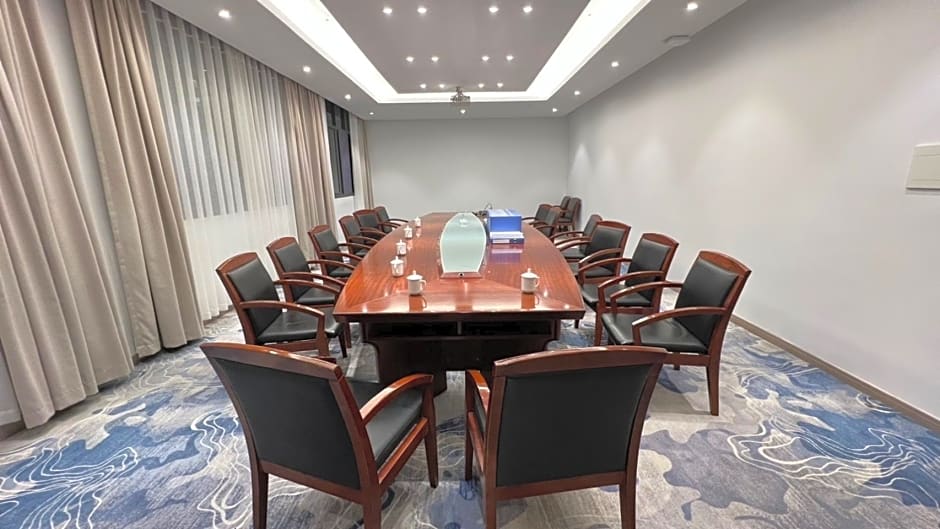 City Comfort Inn Yichang Zhijiang Qixing Plaza Guomao