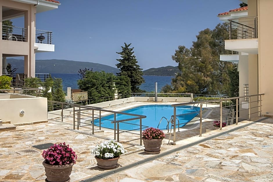 Meliti Waterfront Suites