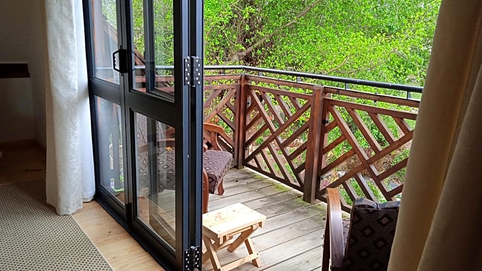 Fleur Bleue & The Timber Frame