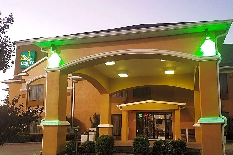 Quality Inn Hillsboro