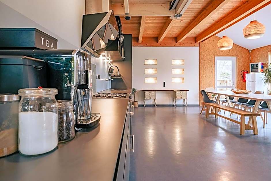 Hostel oder Ferienwohnung 1-16 Personen im BLAUEN HAUS