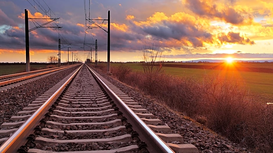 Holiday Inn Express London Gatwick Crawley By IHG