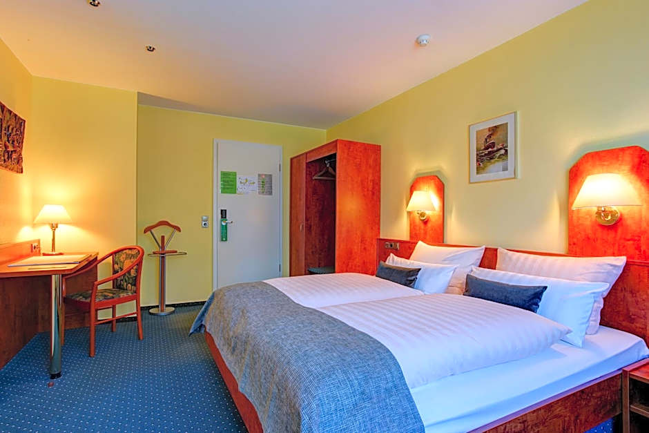 Hotel Elbinsel free parking
