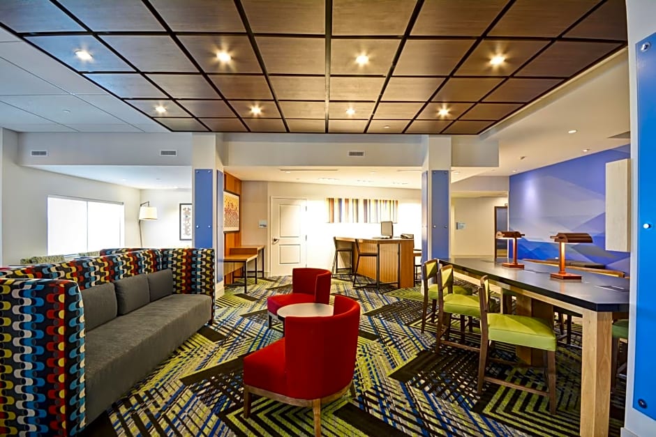 Holiday Inn Express Evansville By IHG