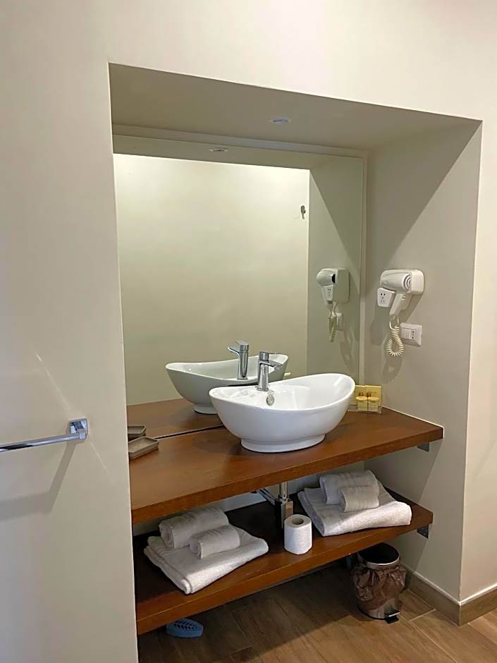 Dante Maison de Prestige