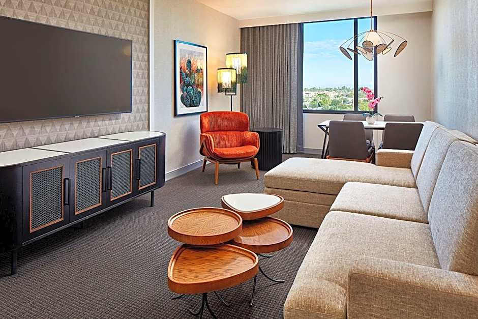 Senna House Scottsdale, Curio Collection by Hilton