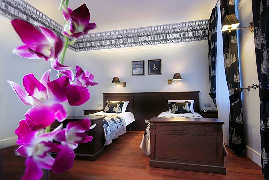 Hotel Holland House Old Town
