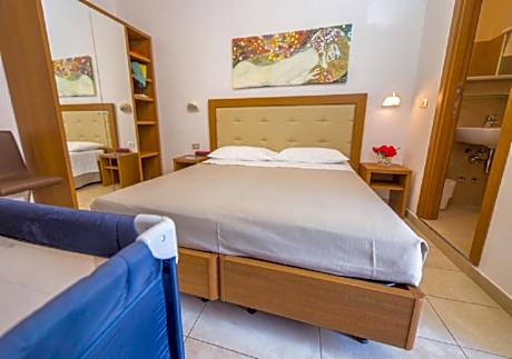 Comfort Double or Twin Room with Sea View