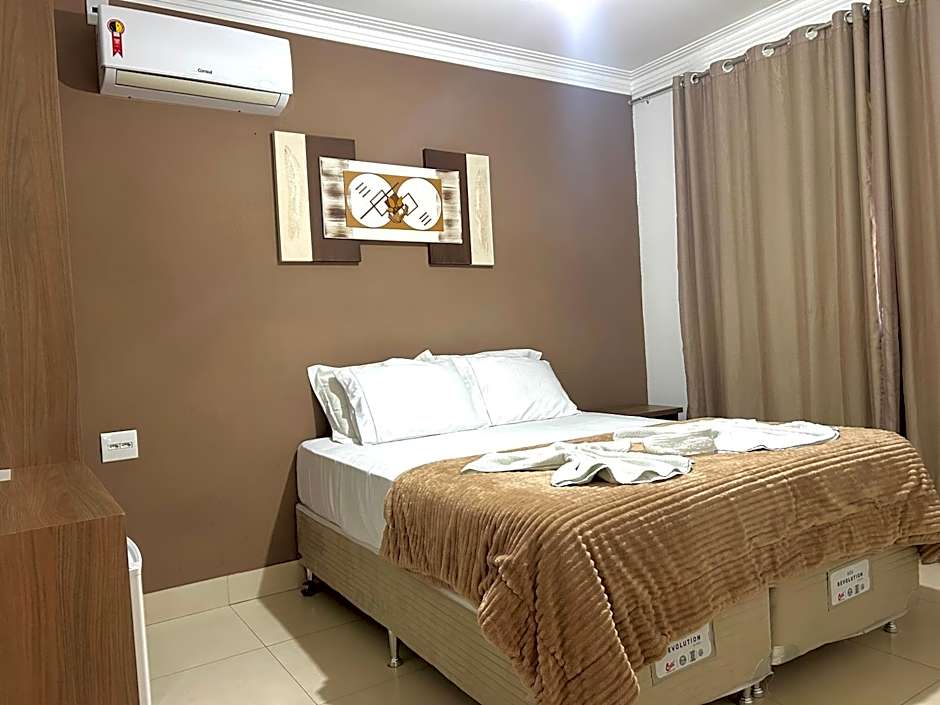 Pousada Rainha Dos Lagos