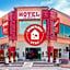 OYO 439 Night Queen Hotel