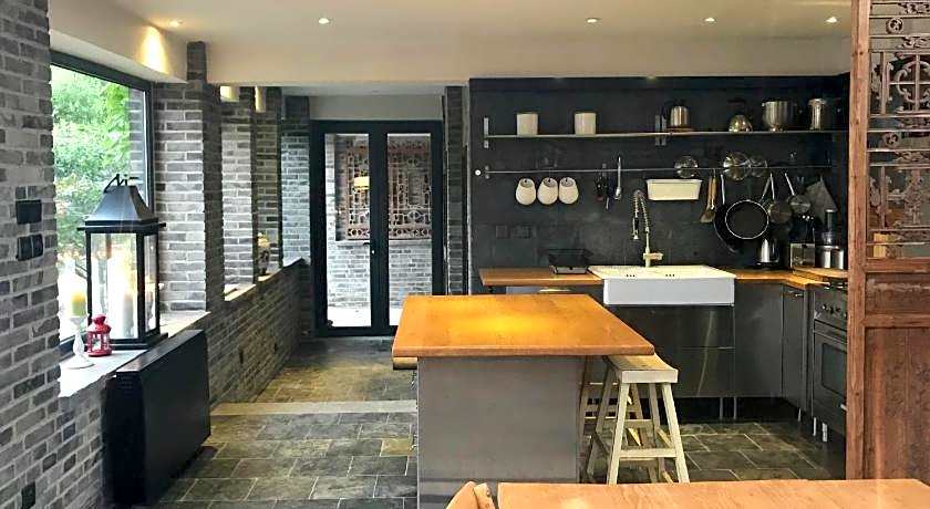 Brickyard Retreat at Mutianyu Great Wall