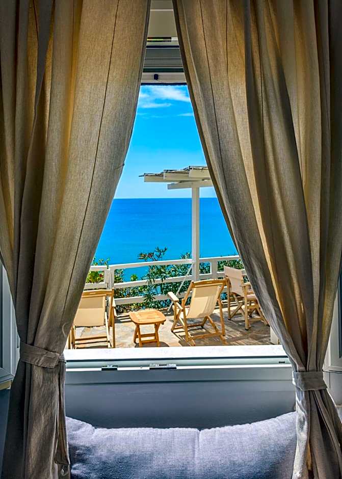 Giourgas Studios & Apartments