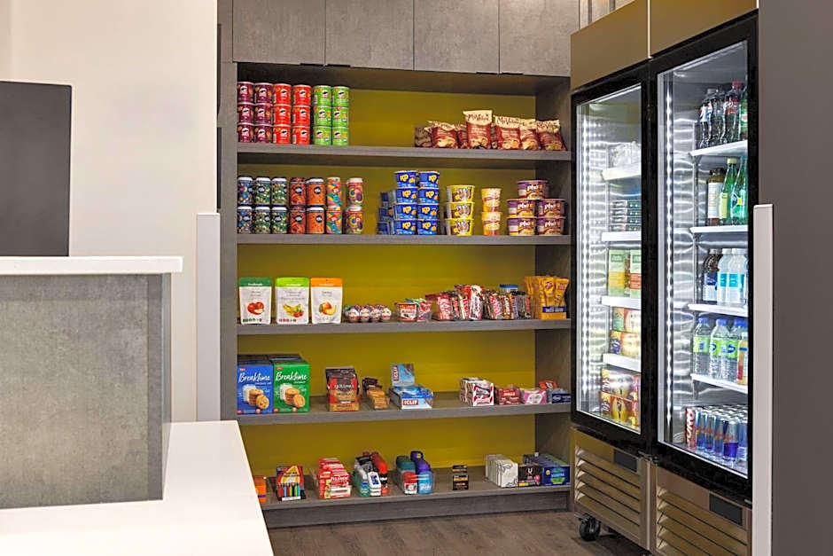 Microtel Inn & Suites by Wyndham Boisbriand