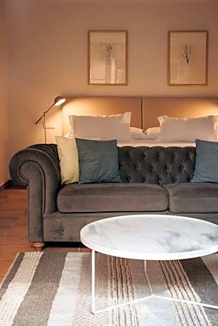 Suite with Mountain View